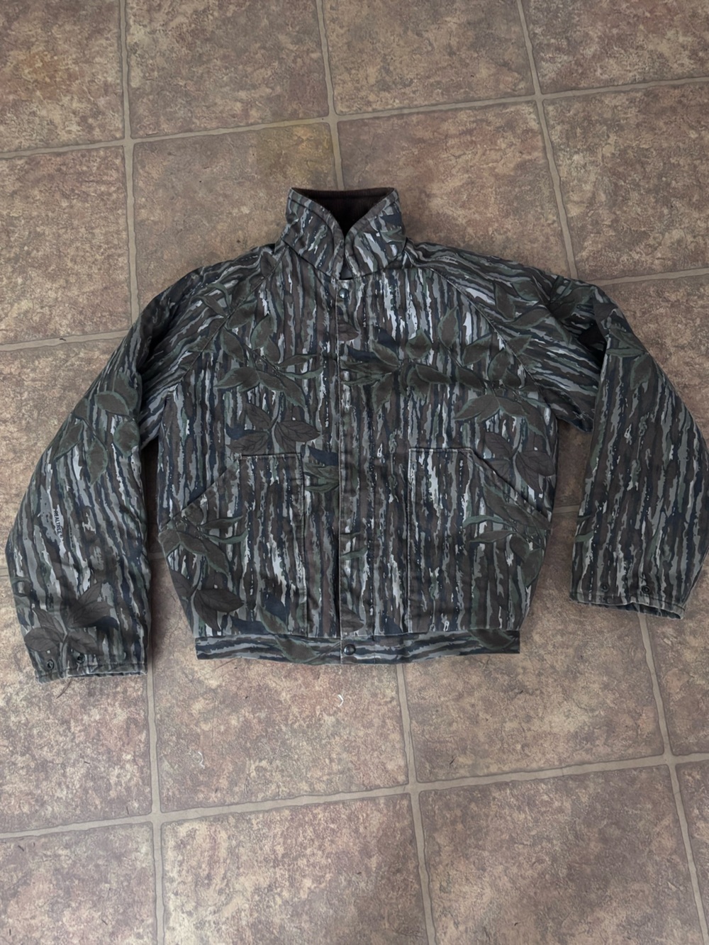 Walls Men’s Tiger-Stripe Camo Shirt Jacket in Olive and Black
